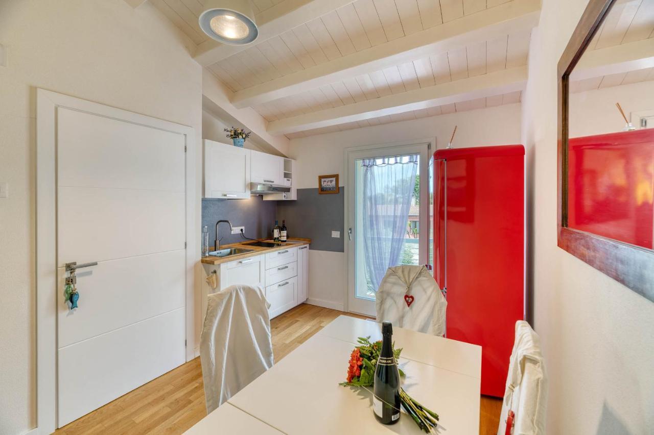 La Casa Degli Ulivi Appartamento In Villa Con Patio Quartu SantʼElena Extérieur photo