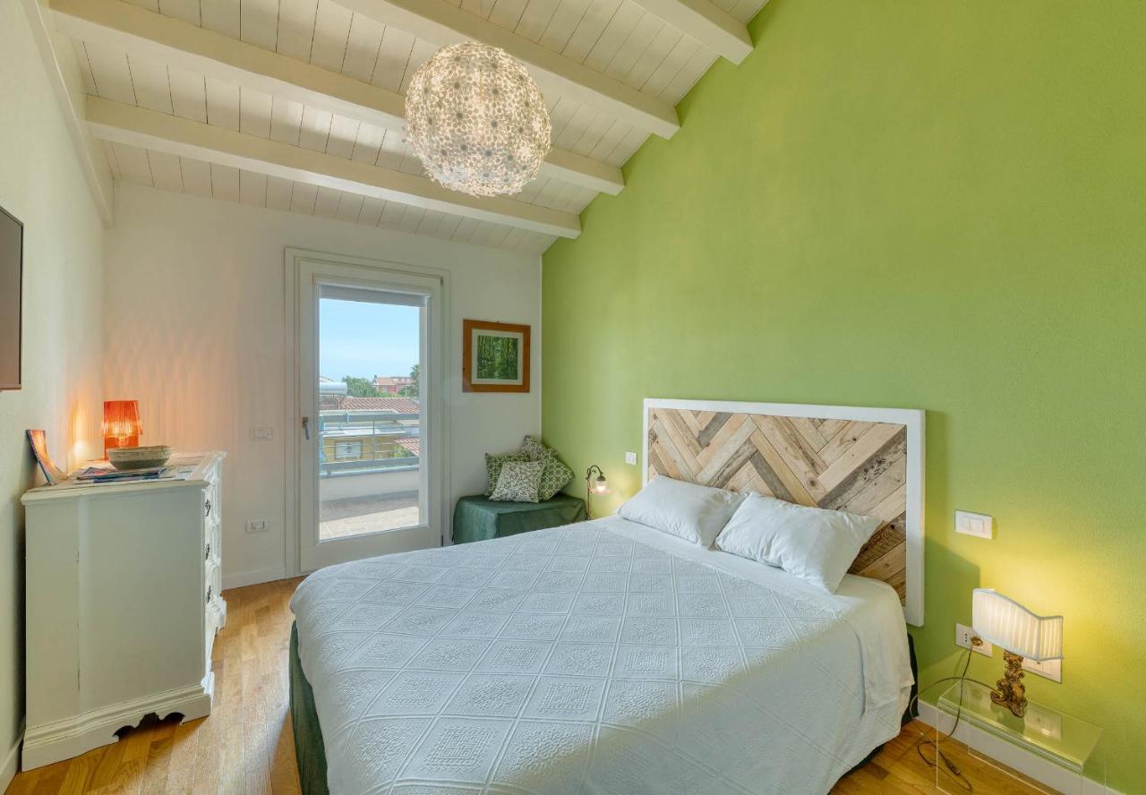 La Casa Degli Ulivi Appartamento In Villa Con Patio Quartu SantʼElena Extérieur photo