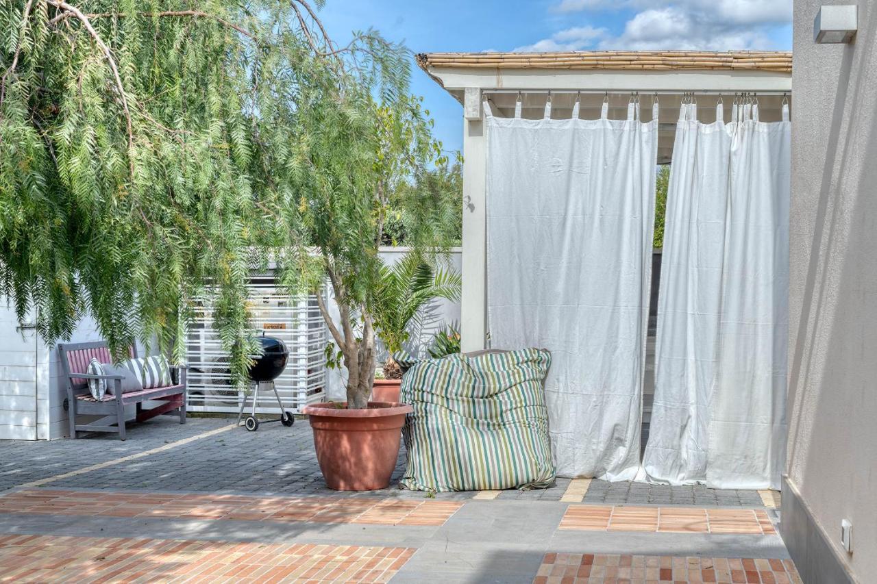 La Casa Degli Ulivi Appartamento In Villa Con Patio Quartu SantʼElena Extérieur photo